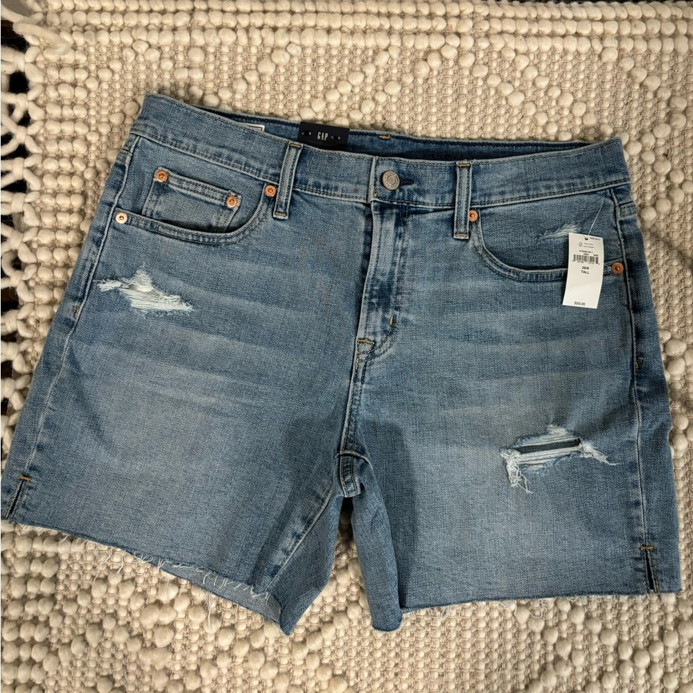GAP 5” Girlfriend Shorts